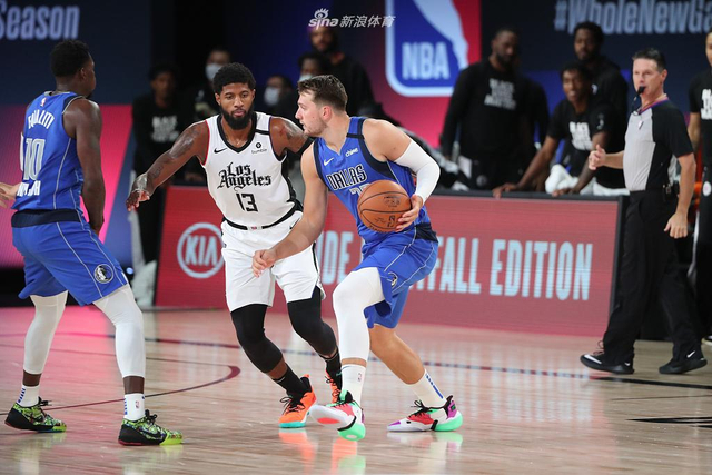 展现出卓越 展现出卓越